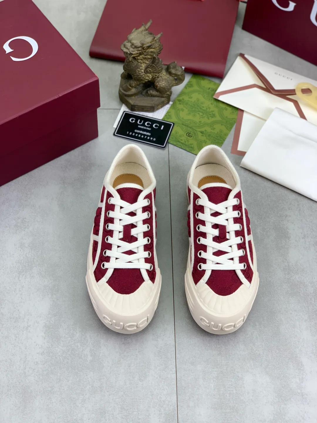 Men's shoes 💰P480 New Gucci thick-soled cloth shoes for women, high-quality version with logo patterned cloth surface, 5mm thick sole, ultra-light shoes, versatile and comfortable.  Fabric: Versatile floral fabric Lining: Versatile canvas Feet: Towel fabric Code number: 35-41 (41 customized) Packaging: Original packaging